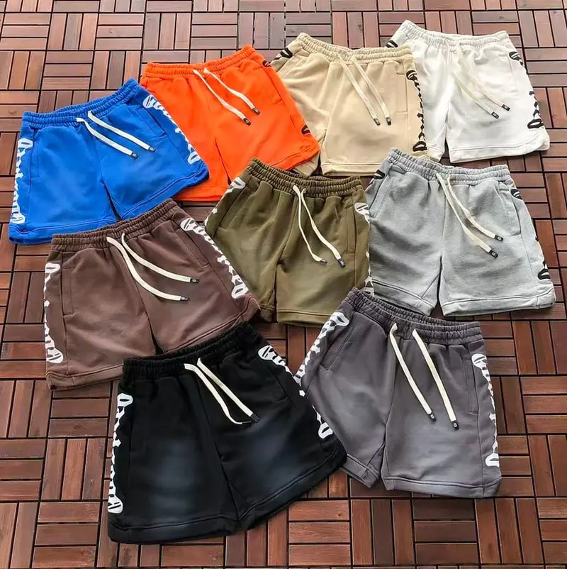 ￥~109 GODSPEED SHORTS 77061254 (im 185CM 80KG iwear size M in the photo)