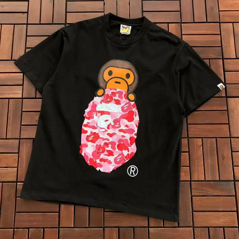 ￥~75 BAPE T-SHIRT 66071417 (im 185CM 70KG iwear size M in the photo)