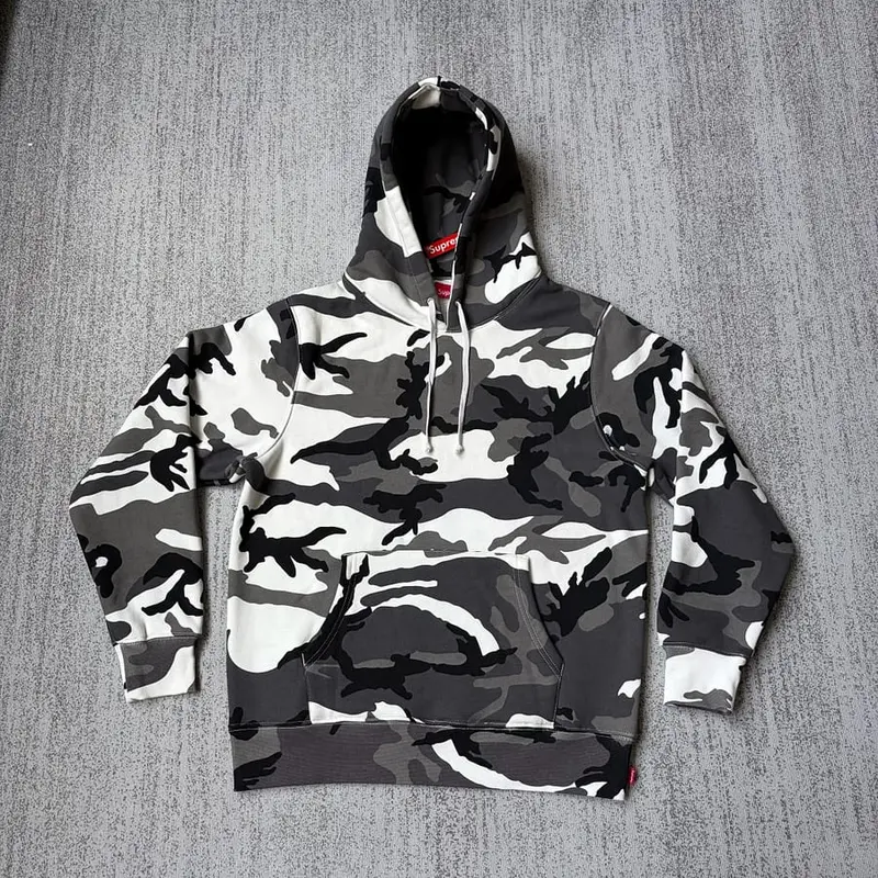Supreme hoodie