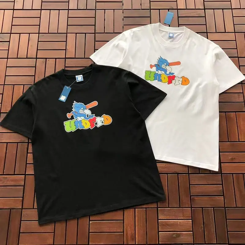 ￥~85 UNDEFEATED T-SHIRT 55070669 (im 185CM 80KG iwear size L in the photo)