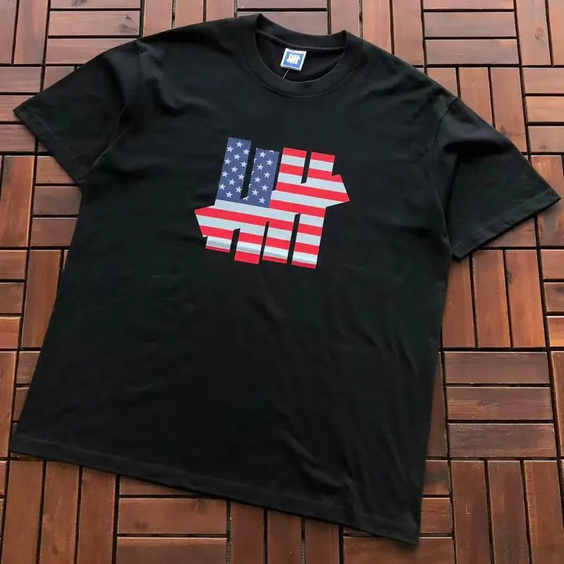 ￥ ~ 85 UNDEFEATED T-SHIRT 55072817 (im 185CM 70KG iwear size L in the photo)