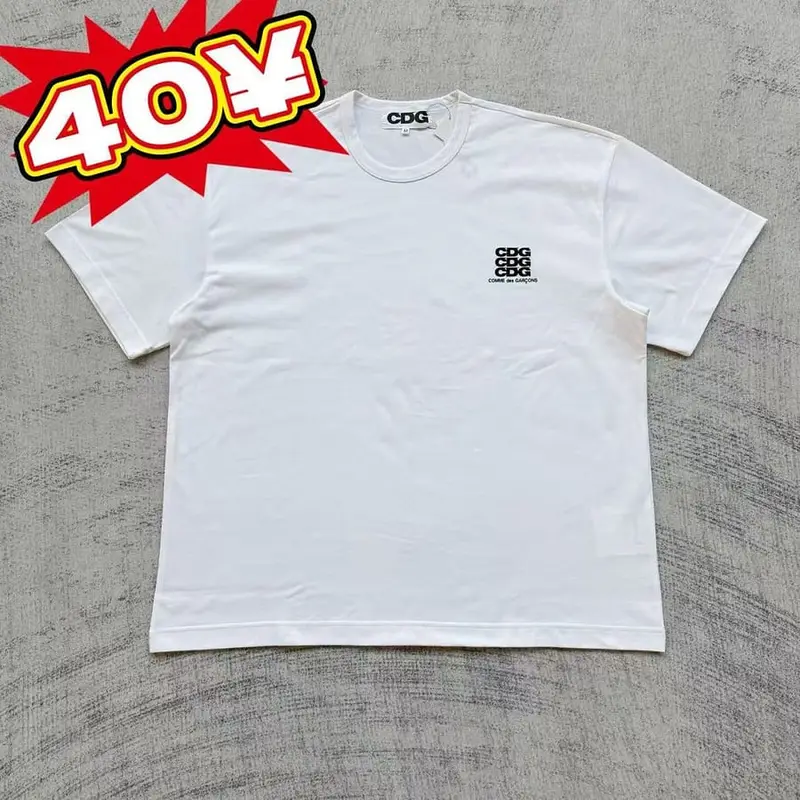 CDG SMALL LOGO T-shirt