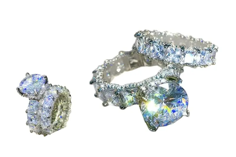 Zircon Elegant Women's Ring