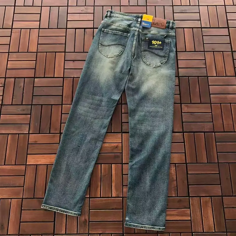 ￥~226 LEE JEANS 66070752 (im 185CM 70KG iwear size 31 in the photo)