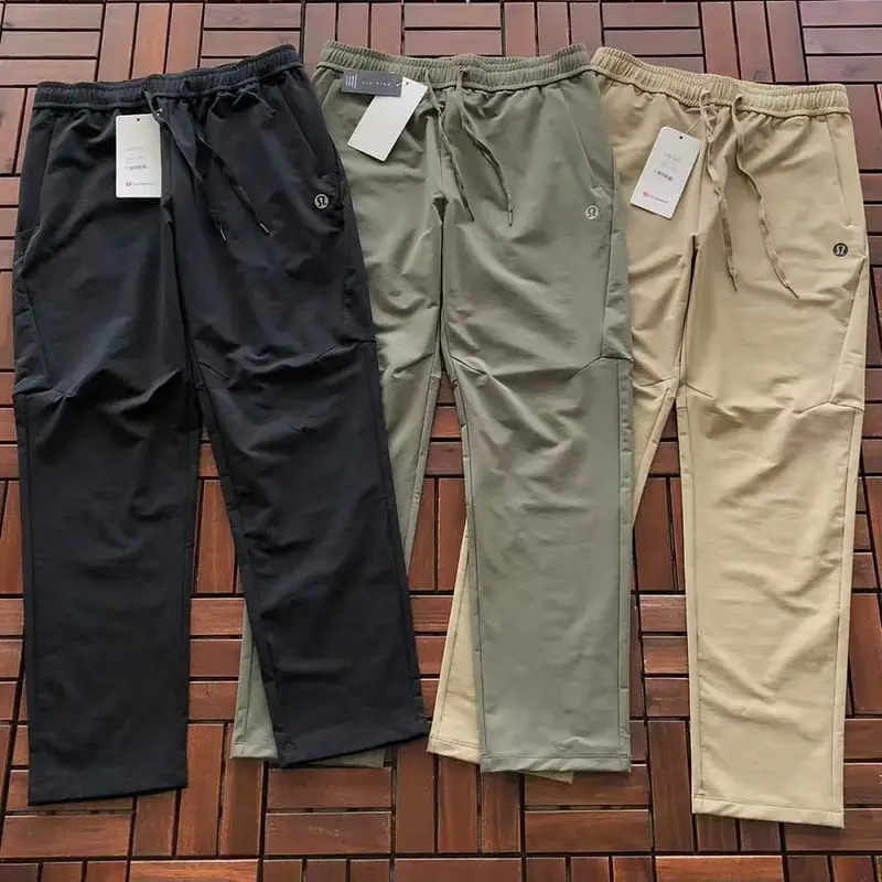 ￥~185 L🔥🔥UL🔥M🔥N TROUSERS 66070236 (im 185CM 70KG iwear size XL in the photo)