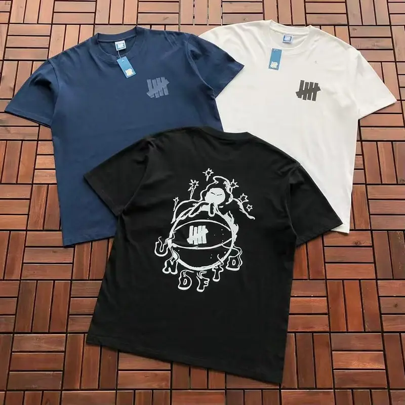 ￥~85 UNDEFEATED T-SHIRT 55070639 (im 185CM 80KG iwear size L in the photo)
