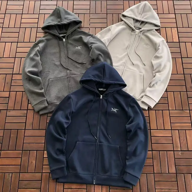 ￥~185 A🔥🔥T🔥🔥YX HOODIE FLEECE 66071307 (im 185CM 80KG iwear size L in the photo)
