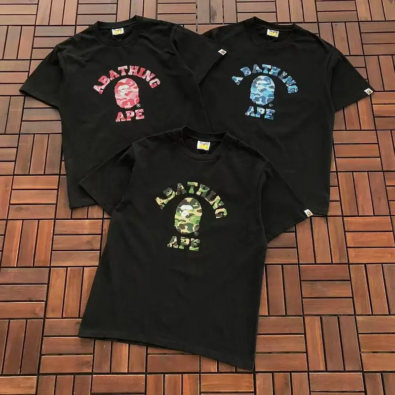 ￥~75 BAPE T-SHIRT 66071422 (im 185CM 70KG iwear size S in the photo)