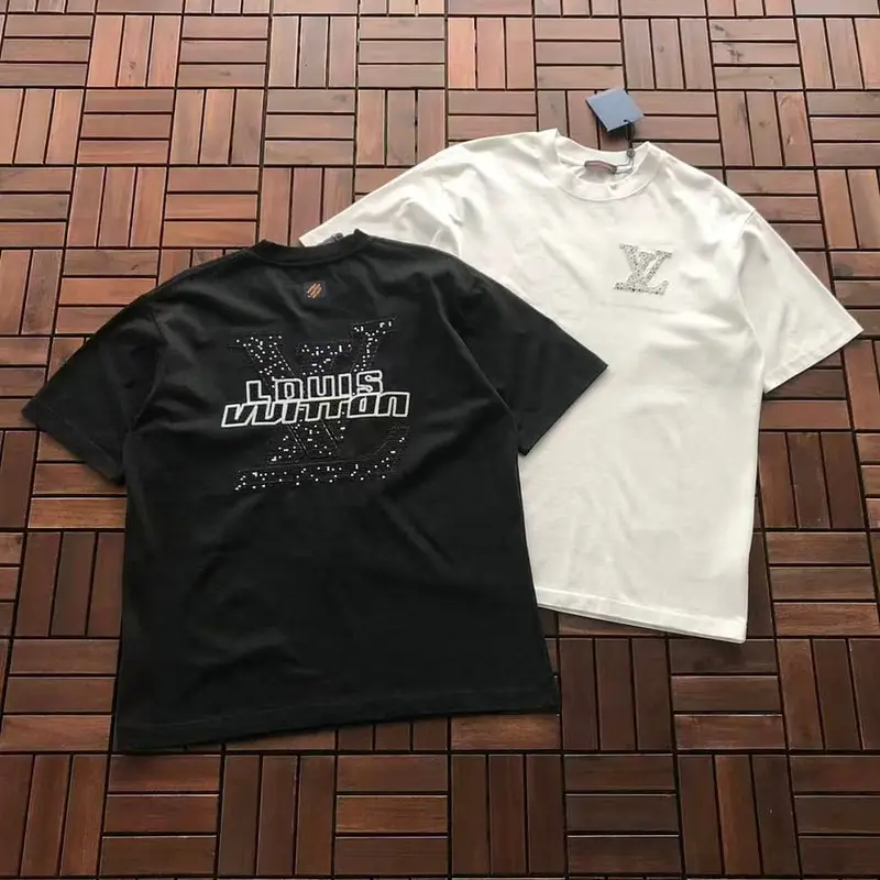 ￥ ~ 135 L🔥T-SHIRT 55070820 (im 185CM 70KG iwear size L in the photo)