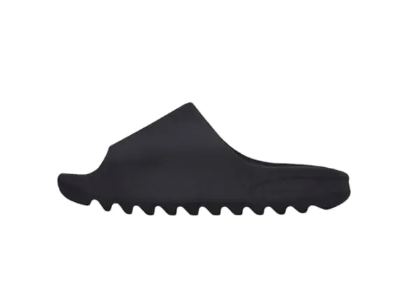 YEEZY SLIDE
