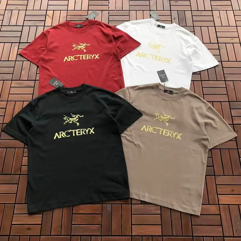 ￥ ~ 119 A🔥🔥T🔥🔥YX T-SHIRT 55071585 (im 185CM 80KG iwear size M in the photo)