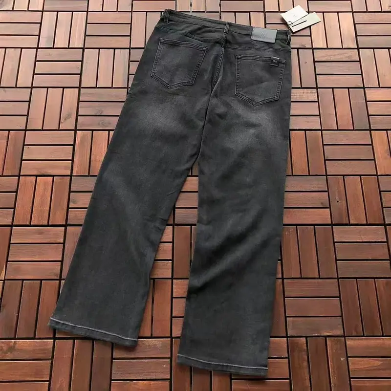 ￥~135 D🔥O🔥JEANS 55071533 (im 185CM 80KG iwear size 34 in the photo)