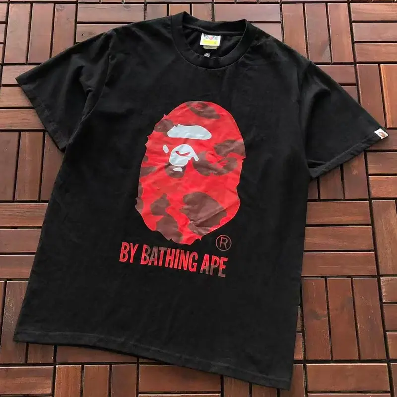 ￥~75 BAPE T-SHIRT 66072216 (im 185CM 70KG iwear size S in the photo)