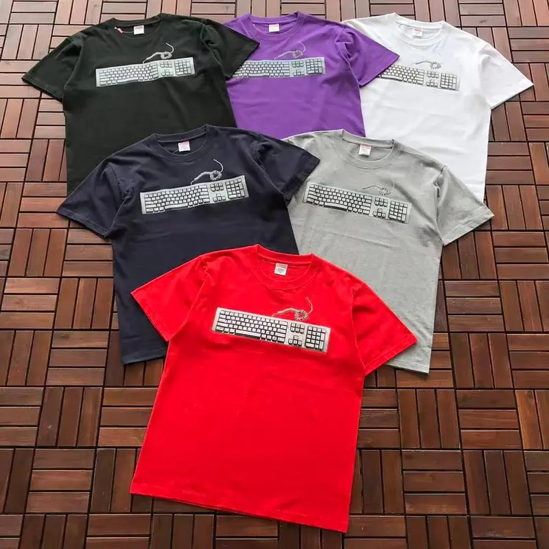￥ ~ 95 S🔥P🔥E🔥E T-SHIRT 55063013 (im 185CM 70KG iwear size M in the photo)