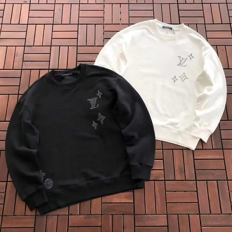 ￥~179 L🔥SWEATER 55080221 (im 185CM 80KG iwear size M in the photo)