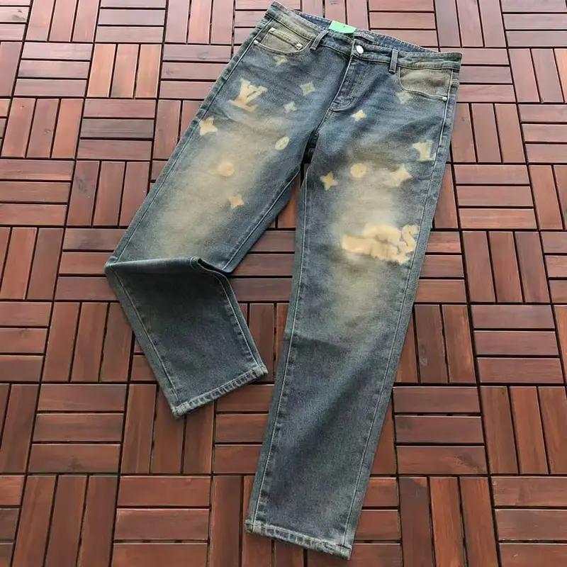 ￥~115 L🔥JEANS 66071435 (im 185CM 70KG iwear size 35 in the photo)