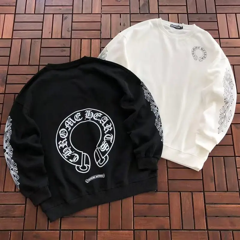 ￥~109 CH🔥OM🔥 HE🔥RTS SWEATER 77081127 (im 185CM 70KG iwear size XL in the photo)