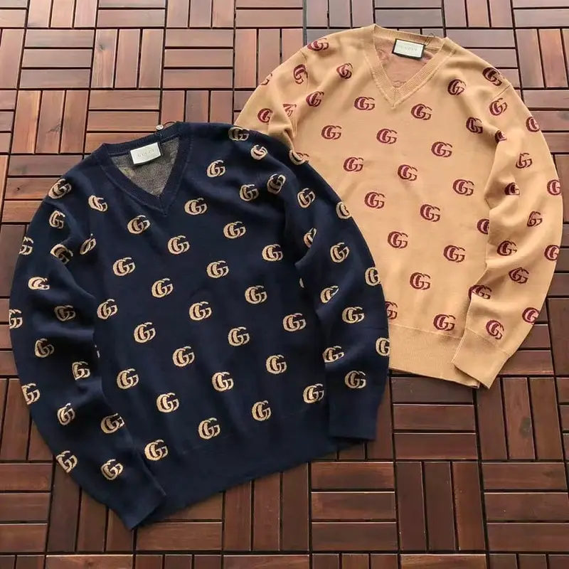 ￥~226 G🔥C🔥I SWEATER 66080226 (im 185CM 70KG iwear size XL in the photo)