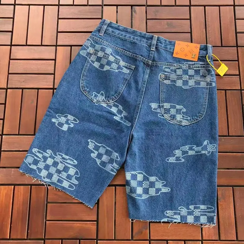 ￥ 215 L🔥SHORTS JEANS 55070421 (im 185CM 70KG iwear size 30 in the photo)