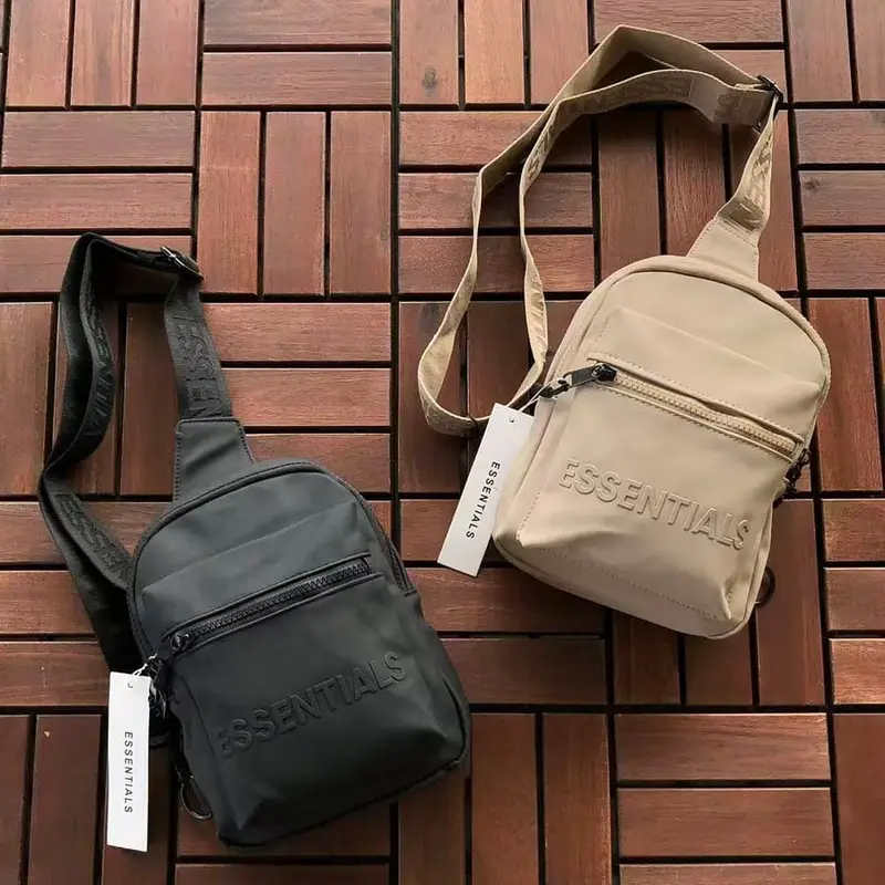 ￥~119 FOG BAG 66081039（长17CM*宽24CM*高6CM）