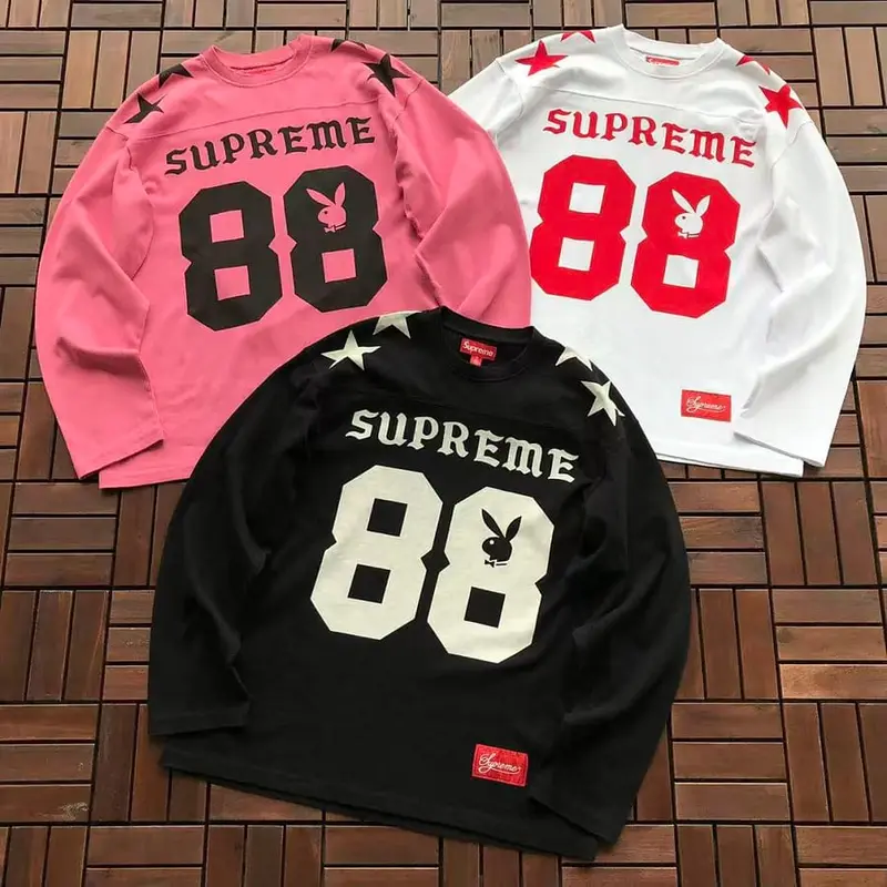 ￥125 S🔥P🔥E🔥E & PLAY BOY LONG-SLEEVE 88050324 (im 185CM 80KG iwear size M in the photo)