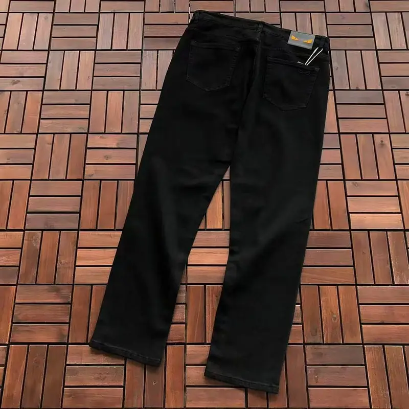 ￥~215 F🔥🔥D🔥JEANS 66071030 (im 185CM 80KG iwear size 34 in the photo)
