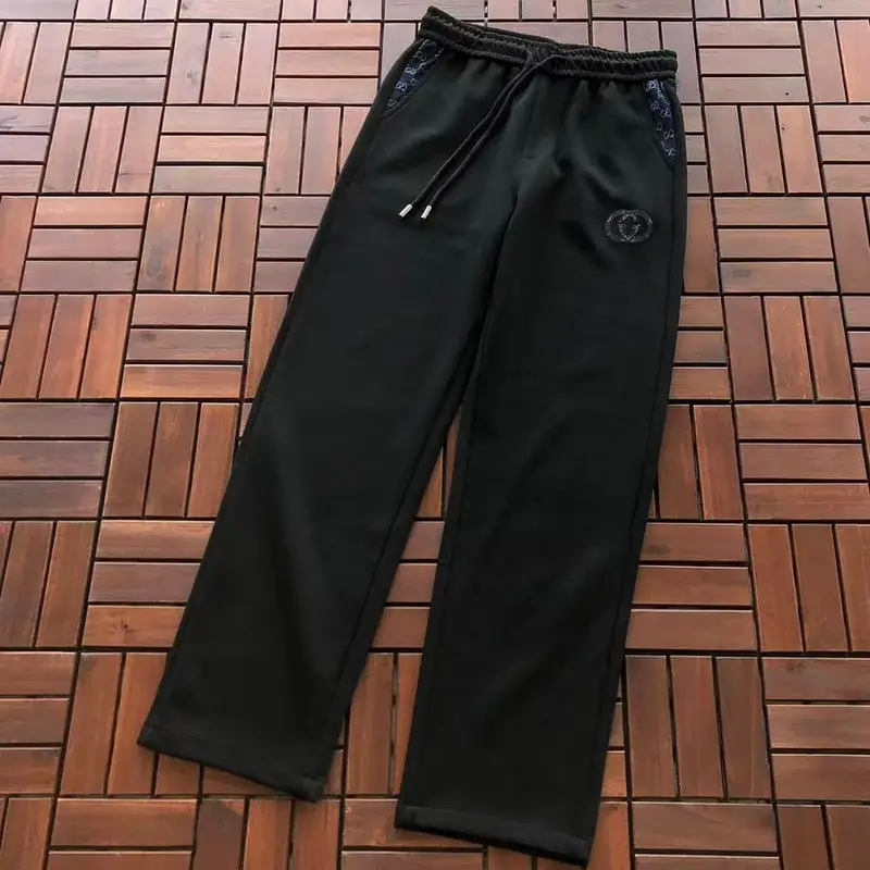 ￥~219 G🔥C🔥I TROUSERS 77081153 (im 185CM 70KG iwear size M in the photo)