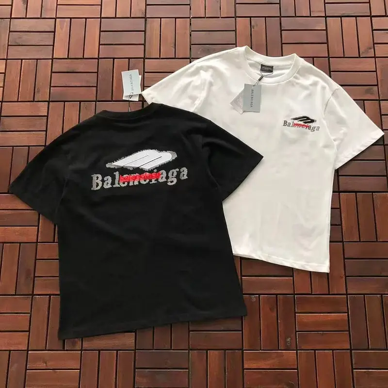 ￥~95 B🔥L🔥🔥🔥IA🔥A T-SHIRT 77071402 (im 185CM 70KG iwear size XS in the photo)