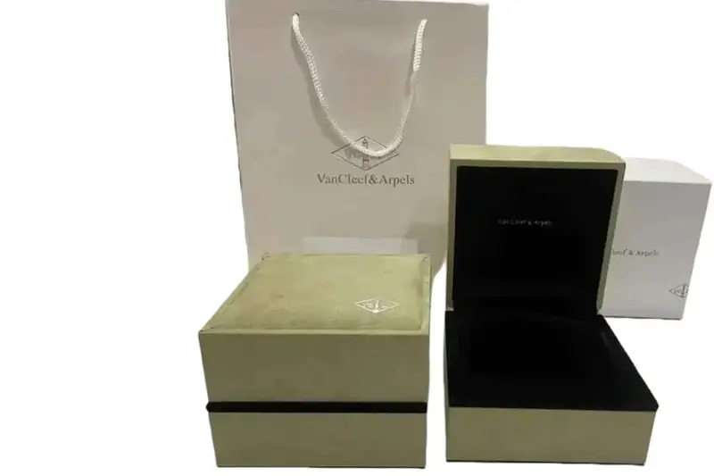 Van Cleef & Arpels Watch Box