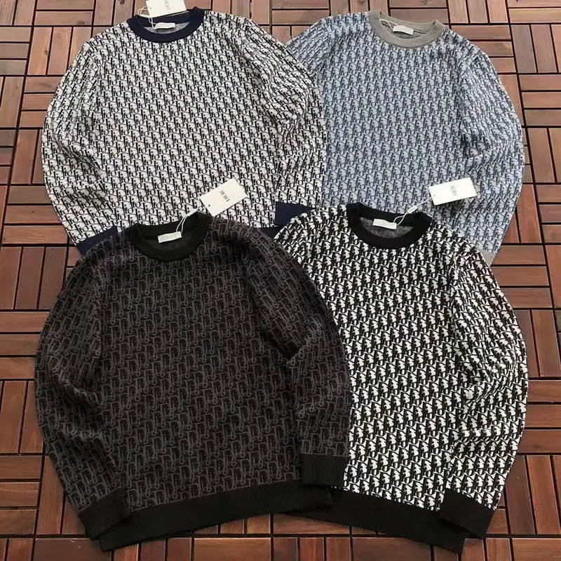￥ ~ 199 D🔥O🔥SWEATER 55072970 (im 185CM 70KG iwear size L in the photo)