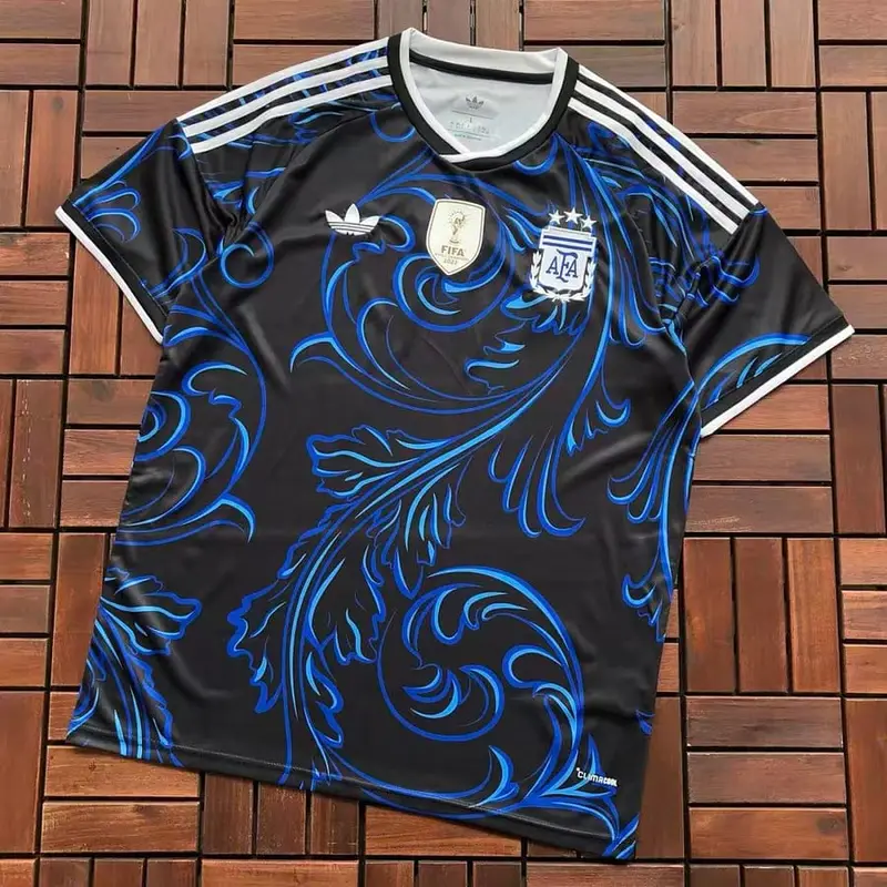 ￥~59 FOOTBALL T-SHIRT 55051121 (im 185CM 80KG iwear size L in the photo)