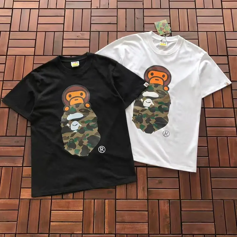 ￥~79 BAPE T-SHIRT 77063036 (im 185CM 70KG iwear size M in the photo)