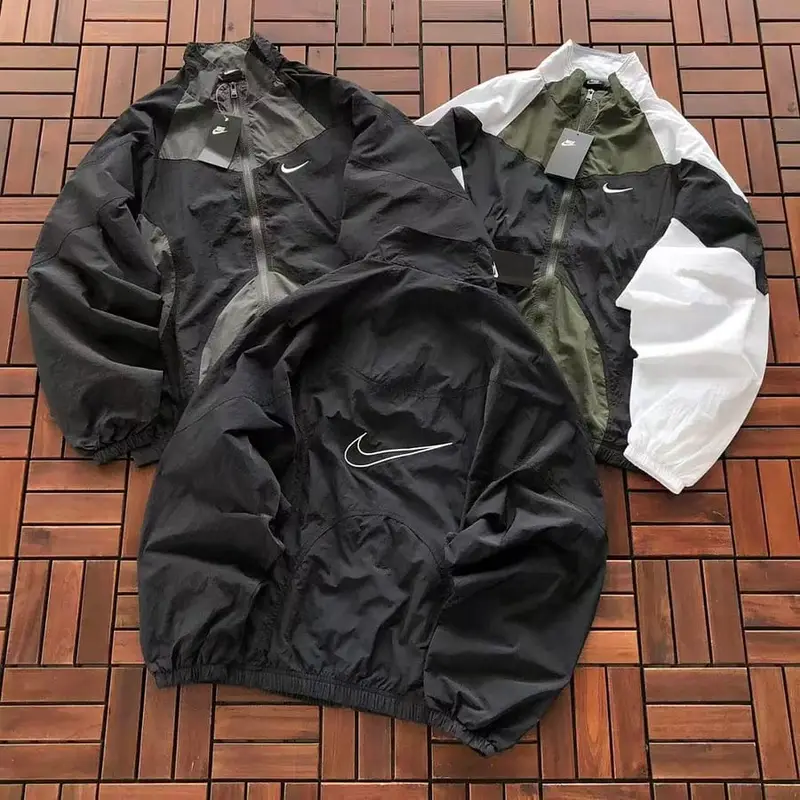 ￥~179 N🔥K🔥 JACKET 66071538 (im 180CM 68KG iwear size L in the photo)