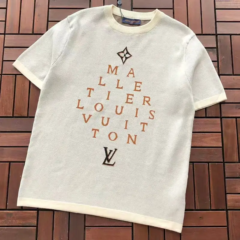 ￥~179 L🔥T-SHIRT SWEATER 55070509 (im 185CM 80KG iwear size S in the photo)