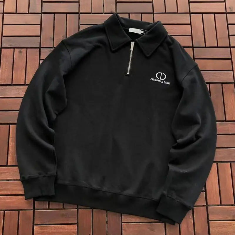 ￥~189 D🔥O🔥 SWEATER 55080602 (im 185CM 80KG iwear size L in the photo)