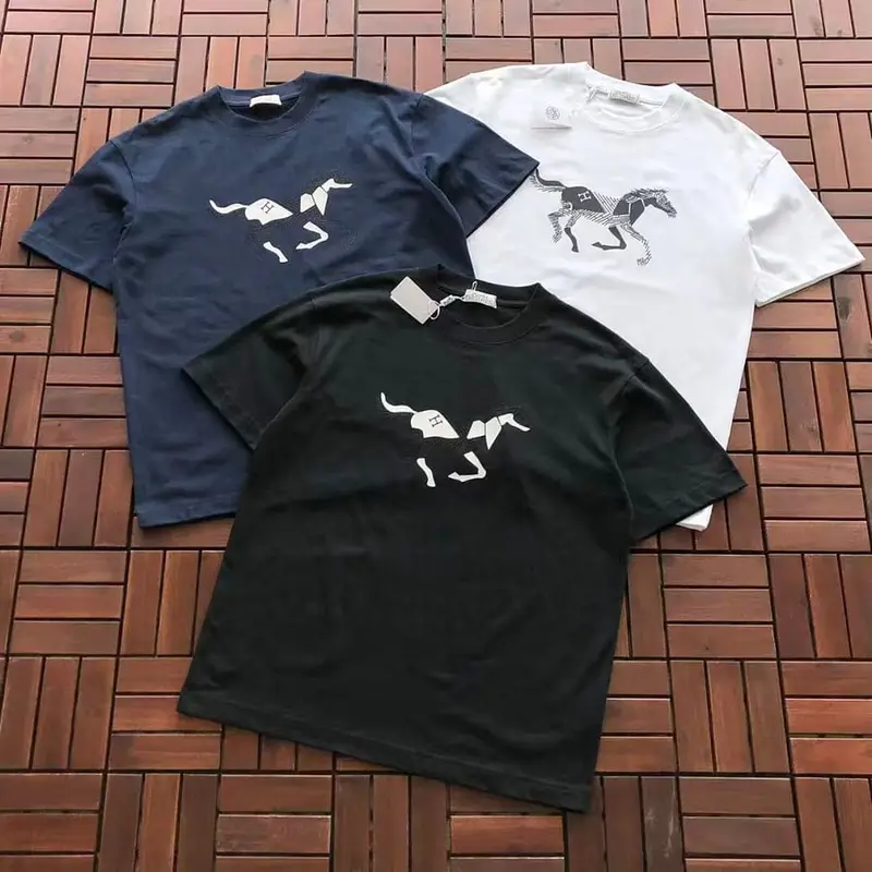 ￥ ~ 119 H🔥R🔥E🔥 T-SHIRT 55070318 (im 185CM 70KG iwear size L in the photo)