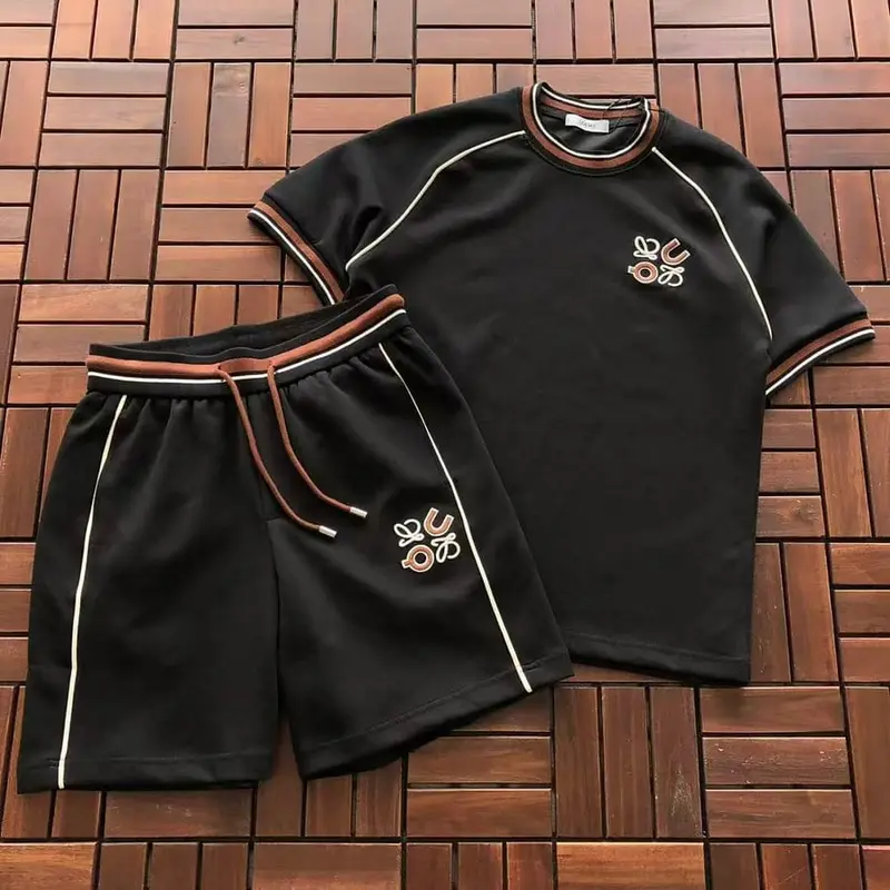 ￥379 L🔥E🔥🔥 & ON RU🔥🔥I🔥G T-SHIRT SHORTS 88071303 (im 180CM 68KG iwear size L in the photo)