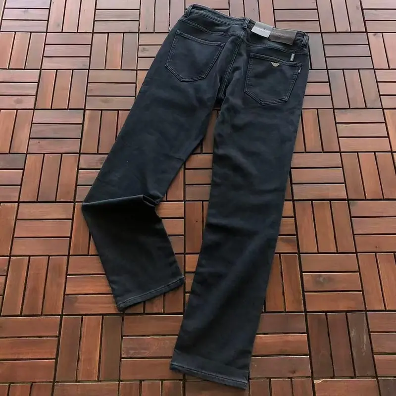￥~226 E🔥P🔥R🔥🔥 A🔥M🔥N🔥JEANS 66070261 (im 185CM 70KG iwear size 33 in the photo)