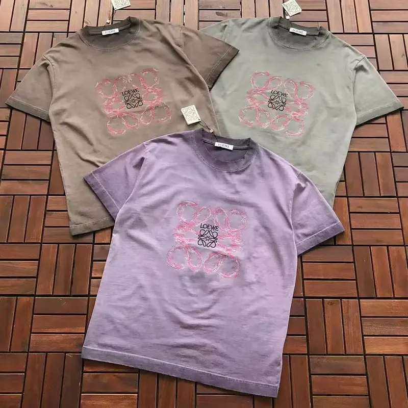 ￥~119 L🔥E🔥🔥 T-SHIRT 77071127 (im 185CM 70KG iwear size M in the photo)