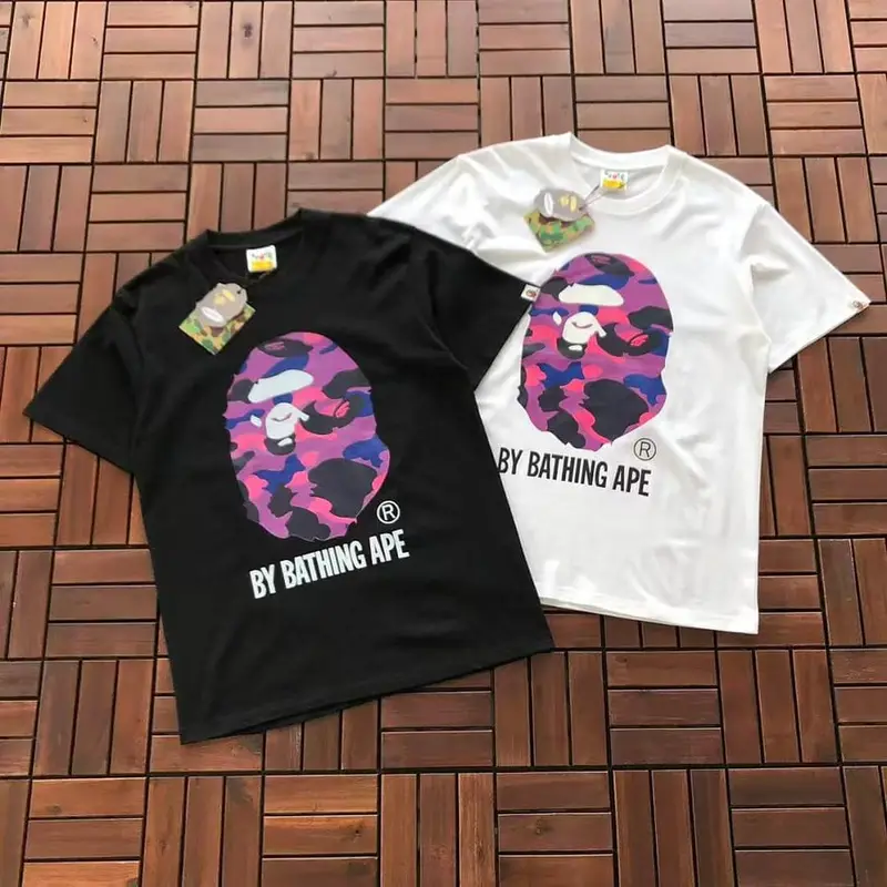 ￥~79 BAPE T-SHIRT 77063041 (im 185CM 70KG iwear size M in the photo)