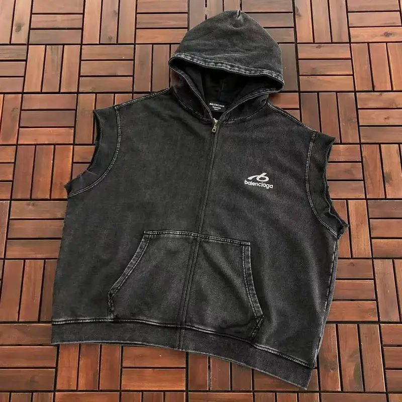 ￥~226 B🔥L🔥🔥🔥IA🔥A VEST 55073046 (im 185CM 70KG iwear size M in the photo)