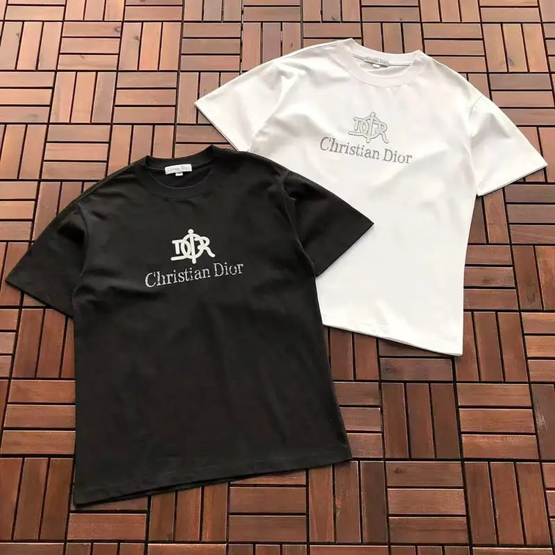 ￥169 D🔥O🔥 T-SHIRT 88072115 (im 185CM 80KG iwear size L in the photo)