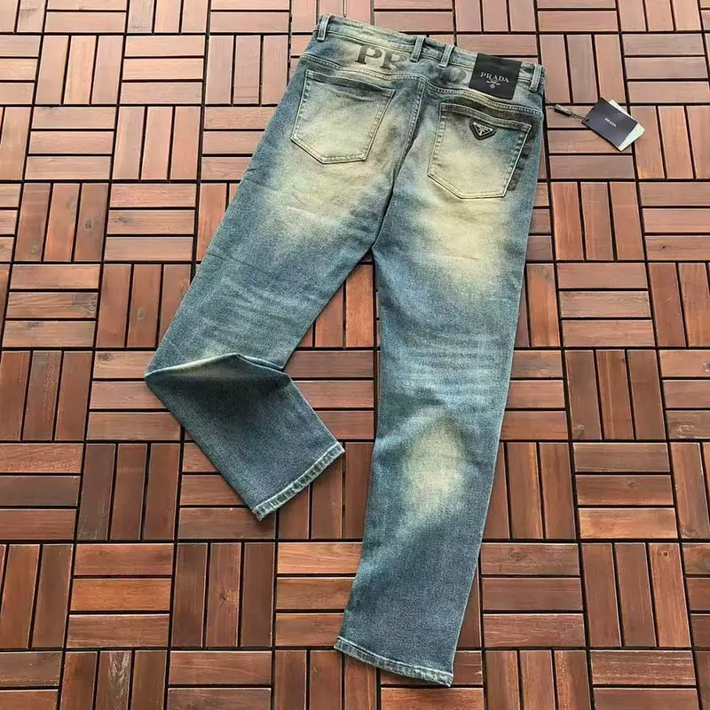 ￥~175 P🔥A🔥A JEANS 66063002 (im 180CM 68KG iwear size 34 in the photo)