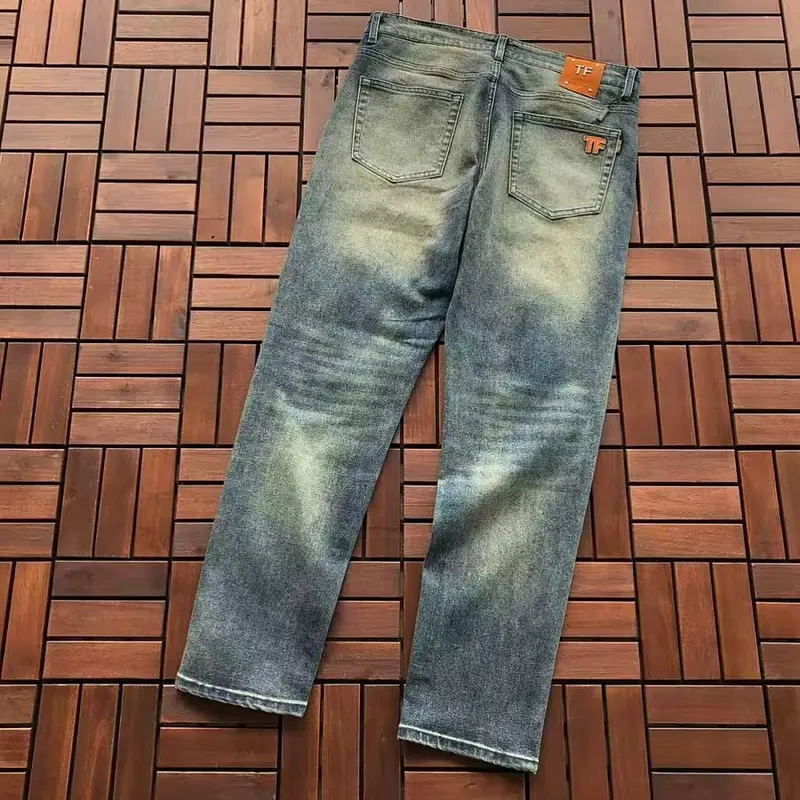 ￥ ~ 135 TOM FORD JEANS 55071553 (im 185CM 80KG iwear size 34 in the photo)