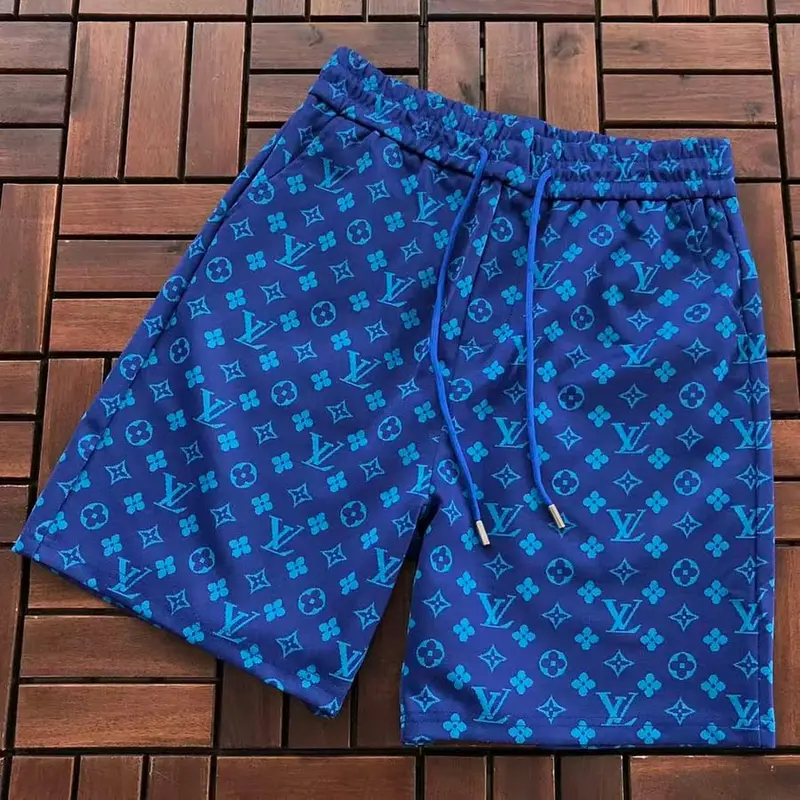 ￥~139 L🔥SHORTS 77080948 (im 185CM 70KG iwear size L in the photo)