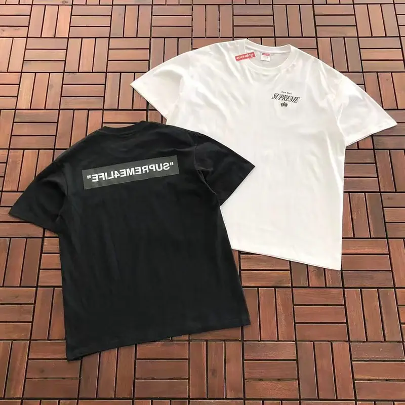 ￥~79 S🔥P🔥E🔥E T-SHIRT 77072806 (im 185CM 80KG iwear size S in the photo)
