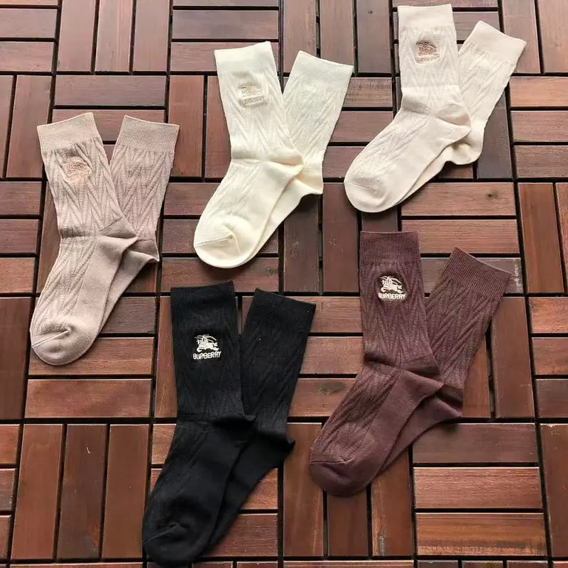 ￥~66 B🔥RB🔥RRY SOCKS 55070171