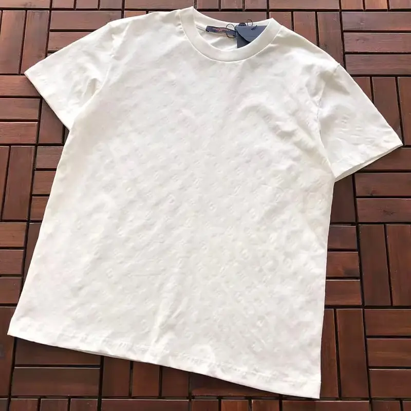 ￥~169 L🔥T-SHIRT 77072310 (im 185CM 70KG iwear size S in the photo)