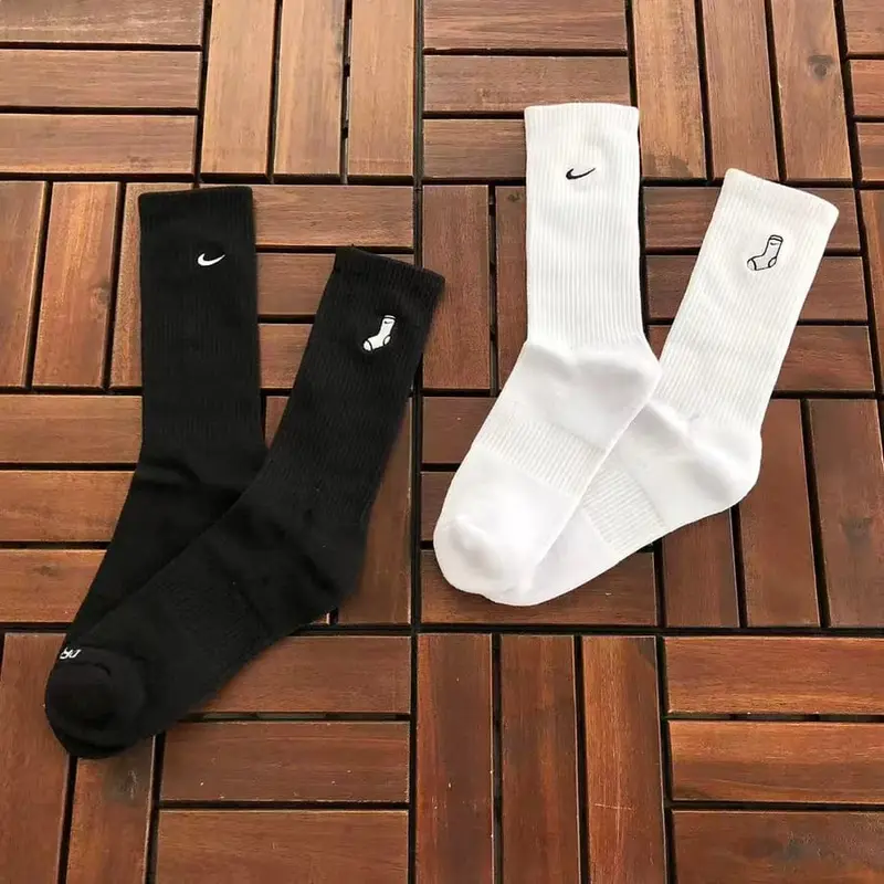 ￥~89 N🔥K🔥SOCKS 66080322