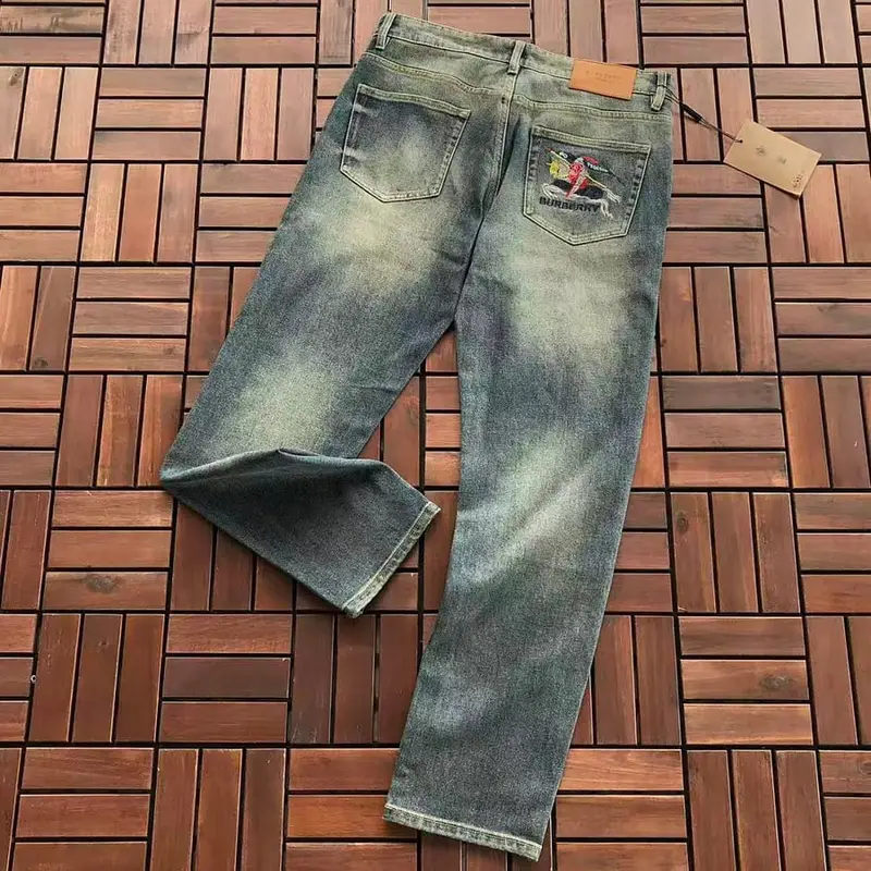 ￥~175 B🔥RB🔥RRY JEANS 66063005 (im 180CM 68KG iwear size 33 in the photo)